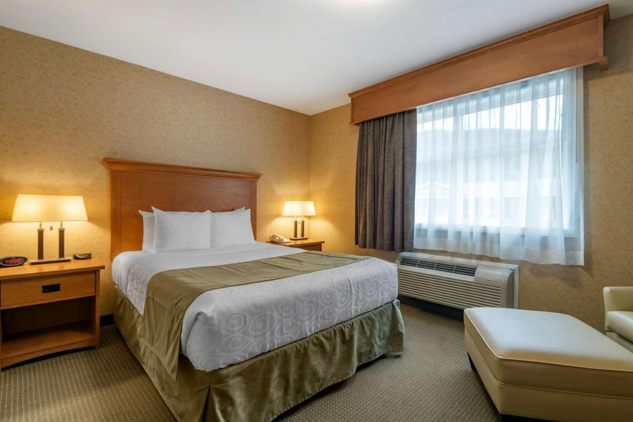 Best Western Sicamous Inn Exteriér fotografie